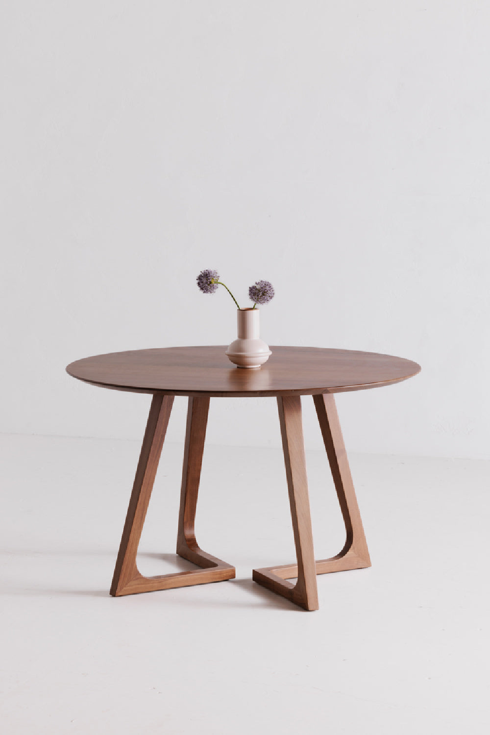 Modern European furniture - Sculptural Base Round Dining Table - www.oroa.com