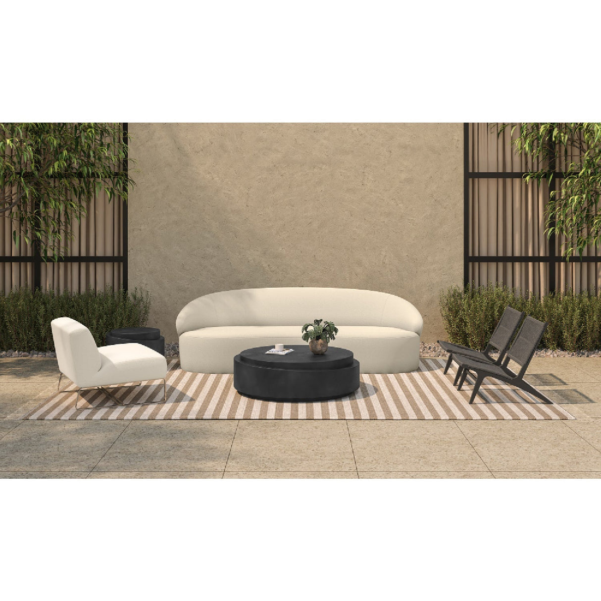Modern European furniture - Wicker Outdoor Lounge Chair - www.oroa.com