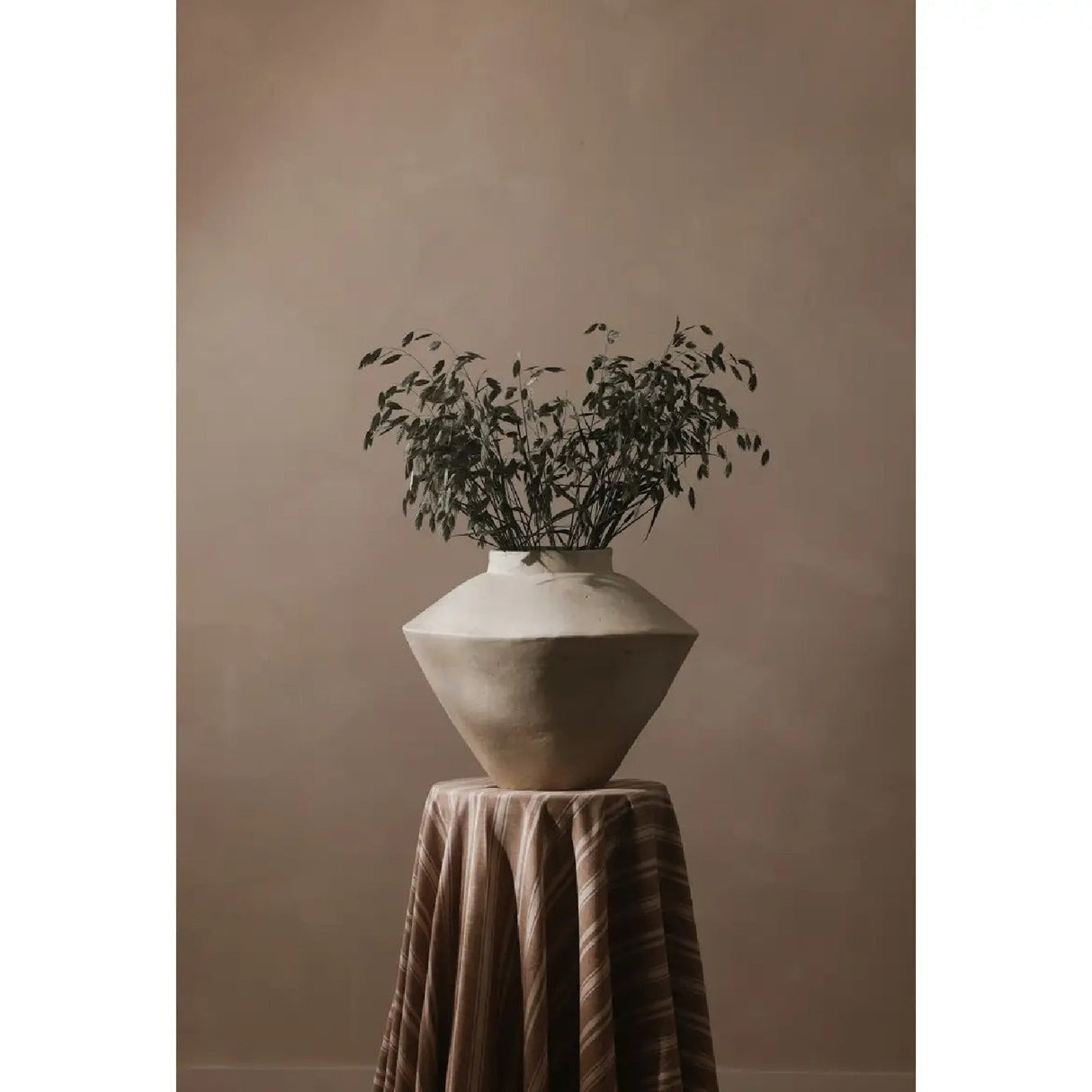 Modern European furniture - Ecomix Decorative Vase - www.oroa.com