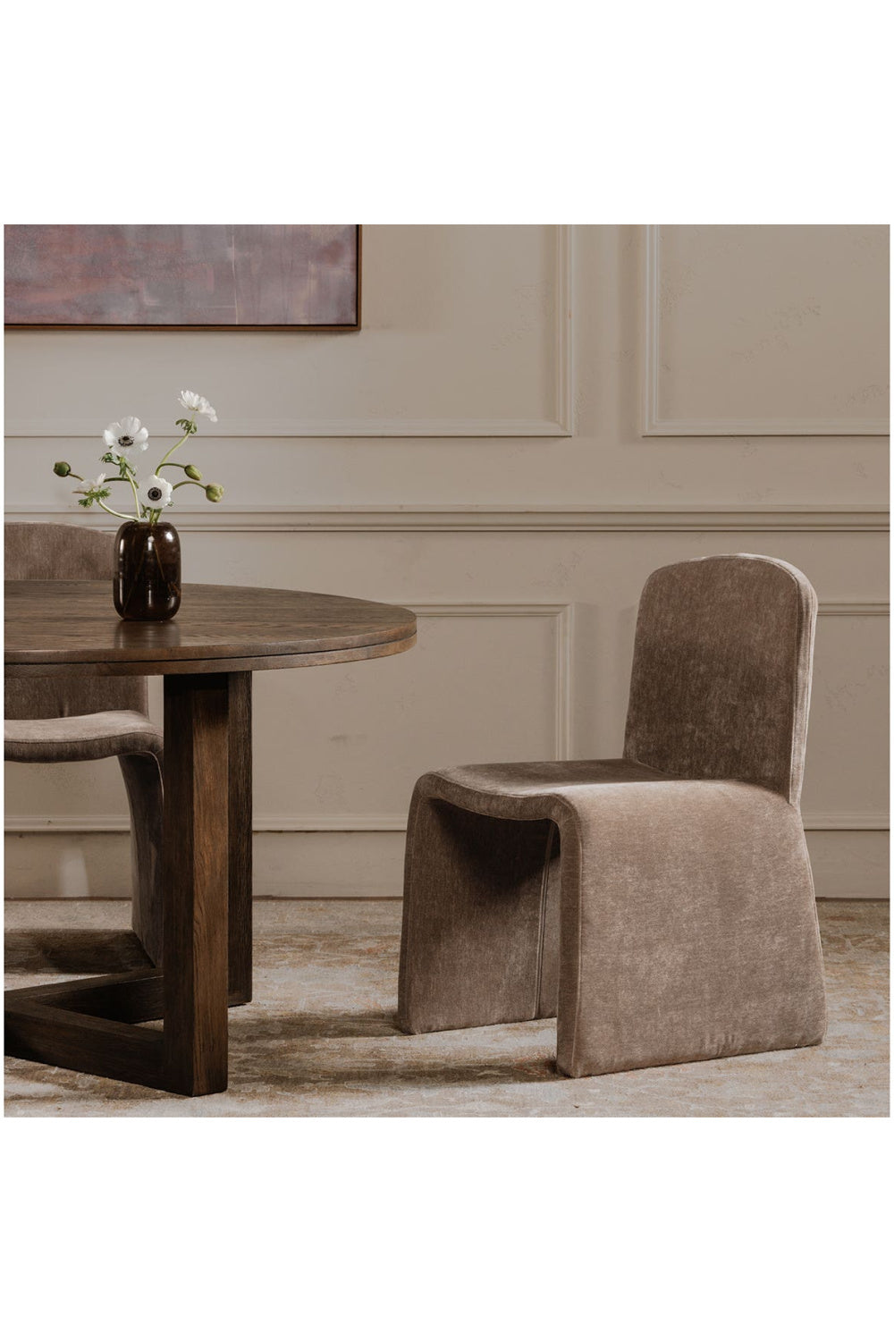 Modern Ergonomic Dining Chair | Novi Living Ella | Oroa.com
