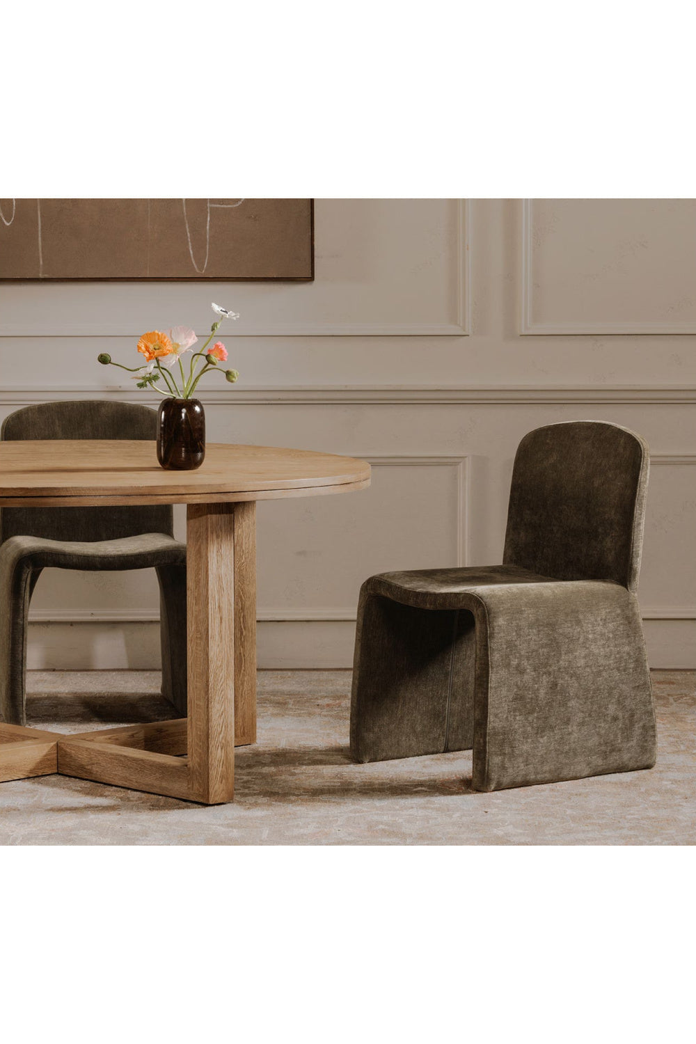 Modern European furniture - Modern Ergonomic Dining Chair - www.oroa.com