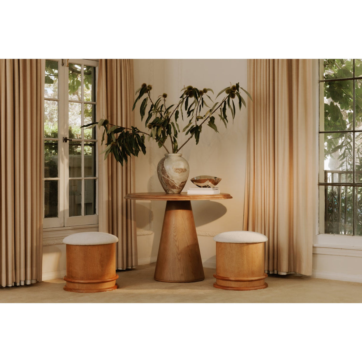 Modern European furniture - Round Solid Ash Dining Table - www.oroa.com