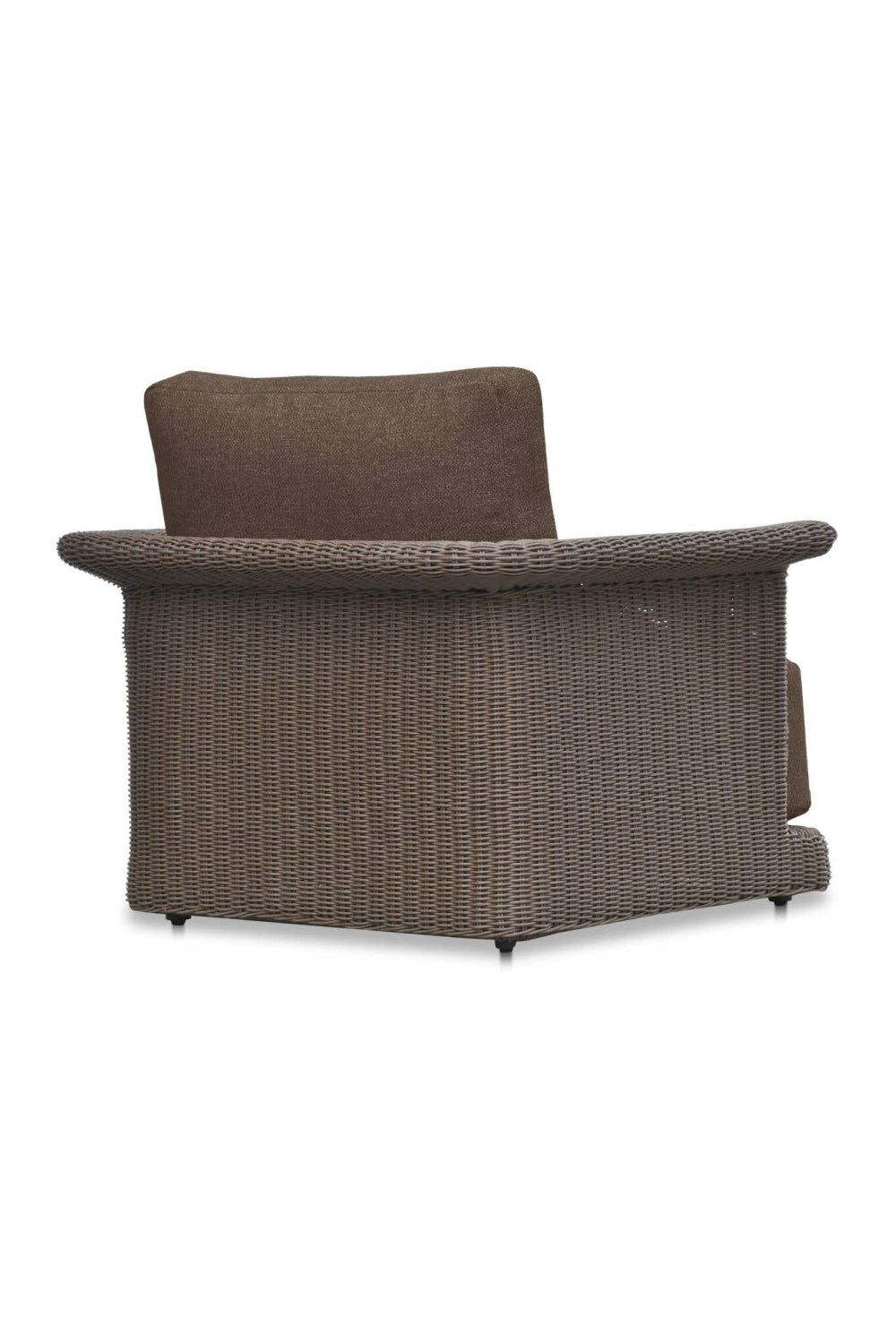 Curved Arm Wicker Outdoor Chair | Novi Living Meredith | Oroa.com
