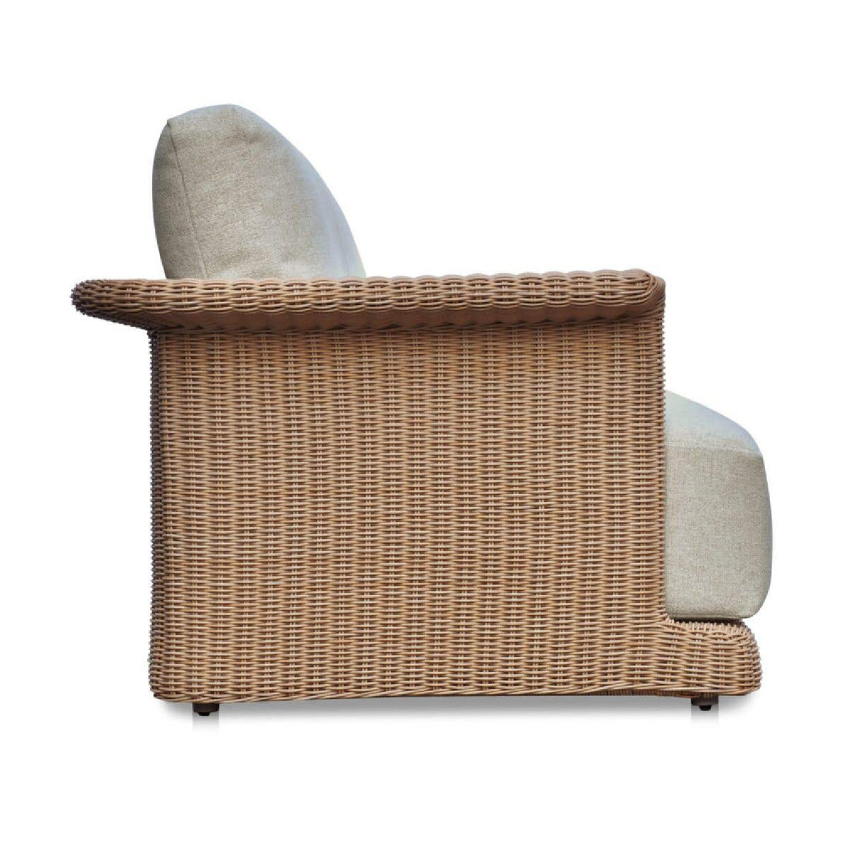 Modern European furniture - Curved Arm Wicker Outdoor Sofa - www.oroa.com