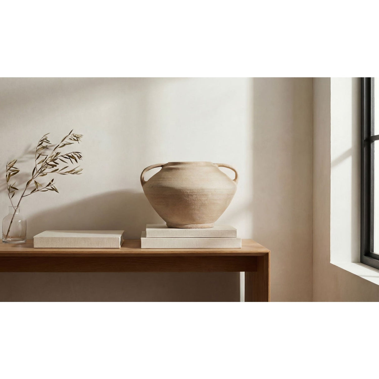 Beige Terracotta Classic Vase | Novi Living Terre