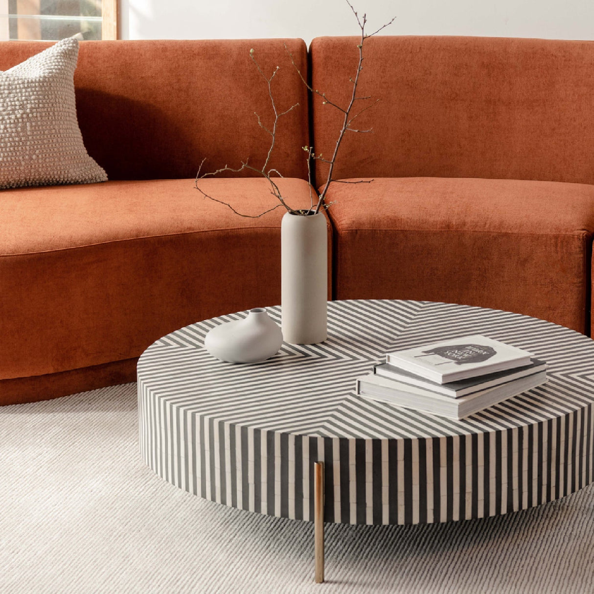 Modern European furniture - Round Art Deco Coffee Table - www.oroa.com
