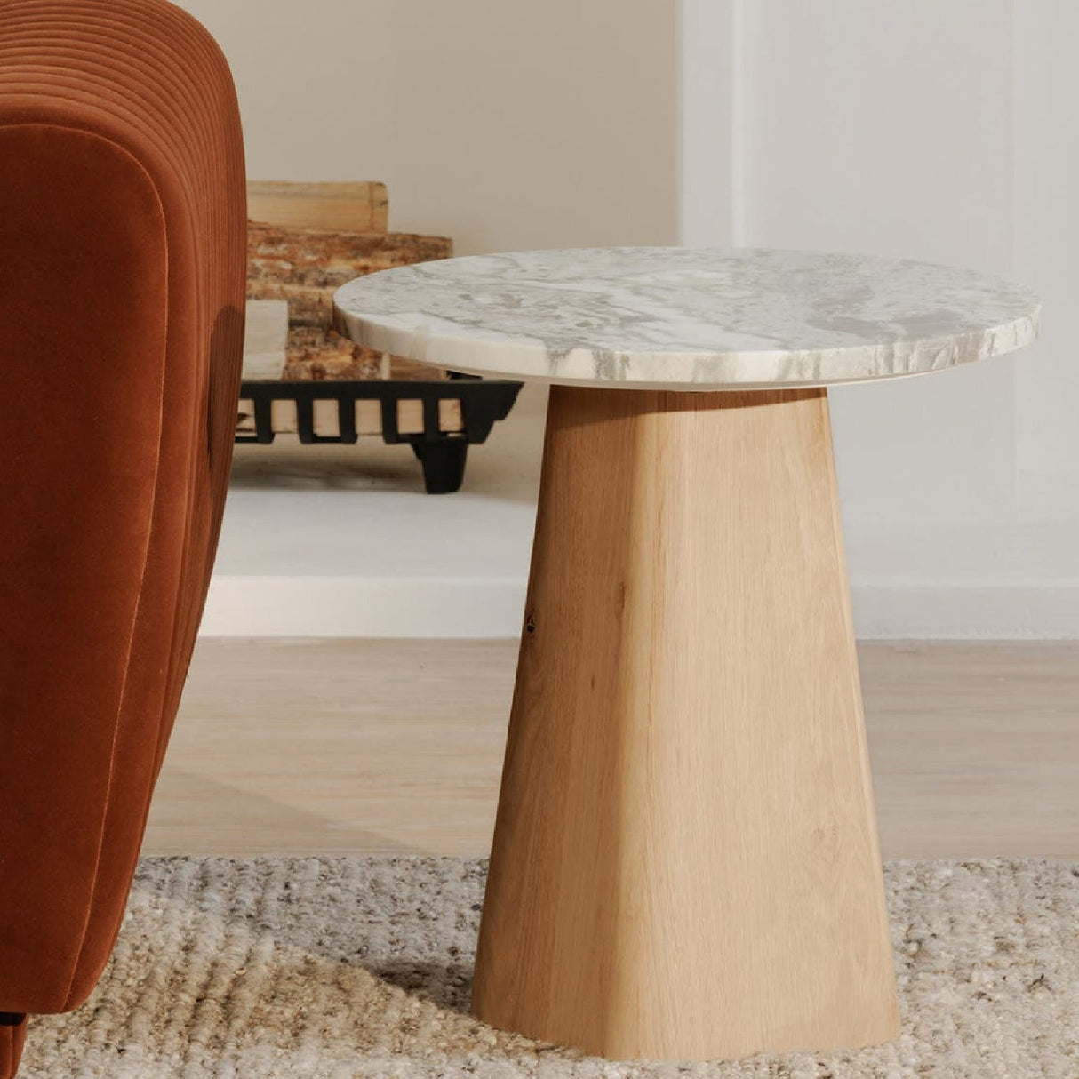 Modern or European furniture - Round Marble Accent Table - www.oroa.com