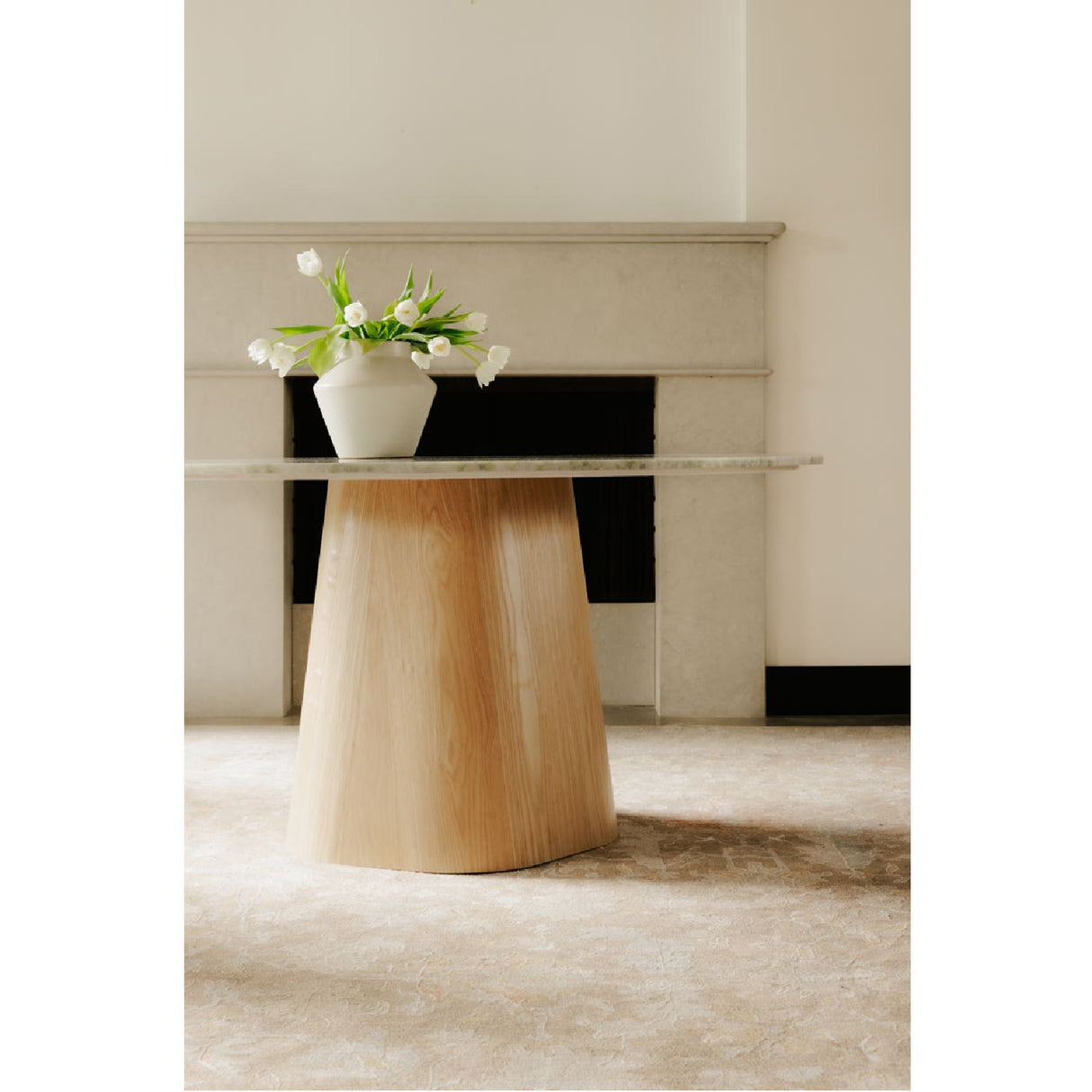 Modern European furniture - Round Onyx Marble Dining Table - www.oroa.com