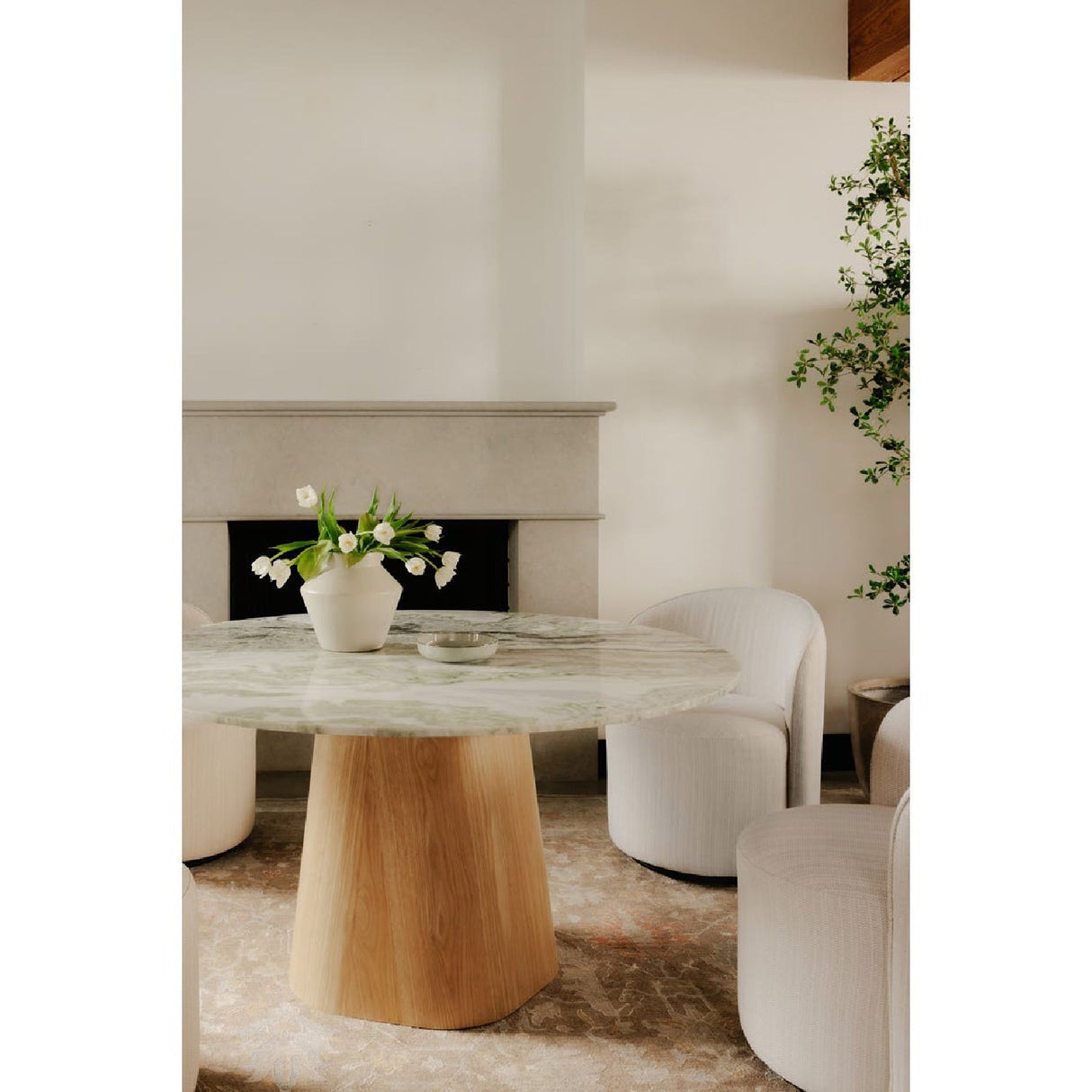 Modern European furniture - Round Onyx Marble Dining Table - www.oroa.com