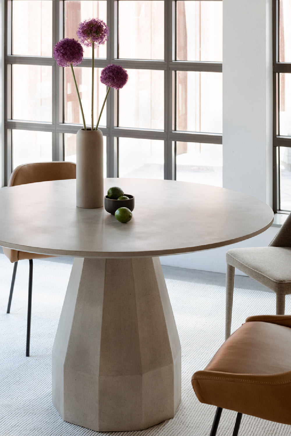 Concrete Indoor/Outdoor Dining Table | Novi Living Templo | Oroa.com