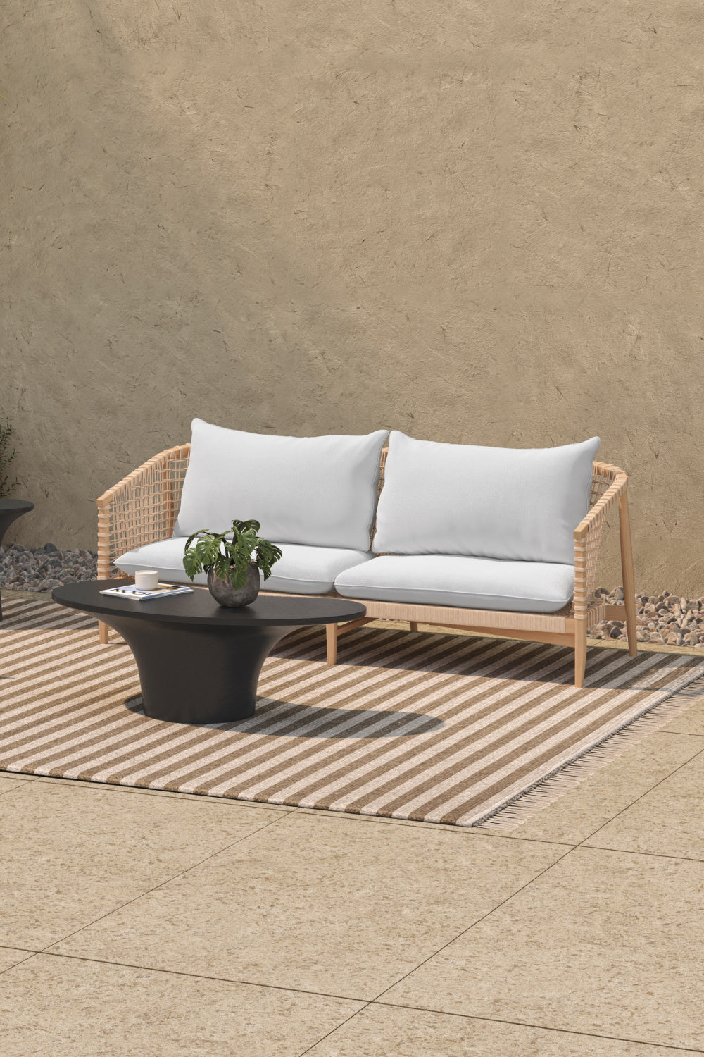 Black Concrete Outdoor Coffee Table | Novi Living Yumi | Oroa.com