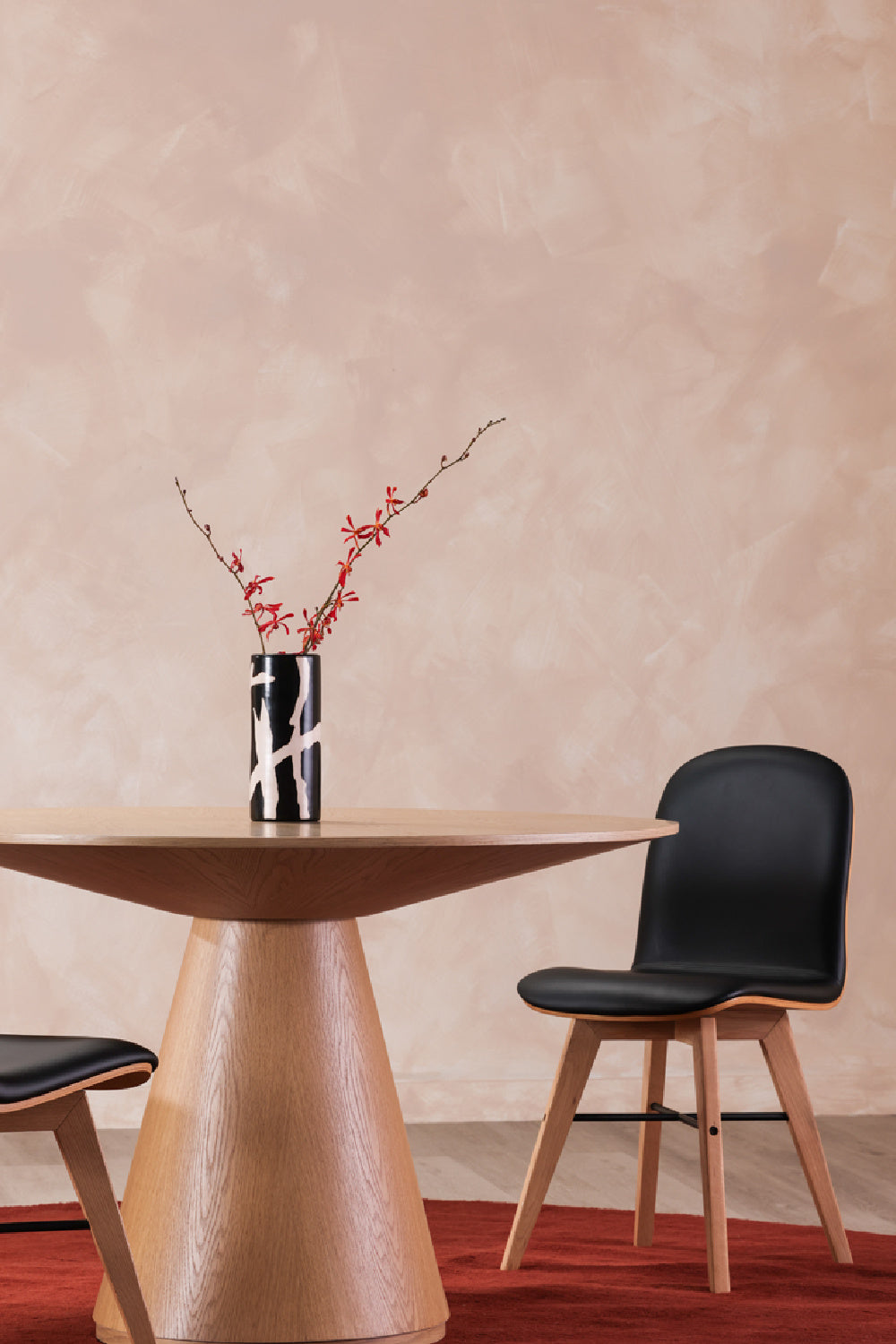 Modern European furniture - Round Wooden Dining Table - www.oroa.com
