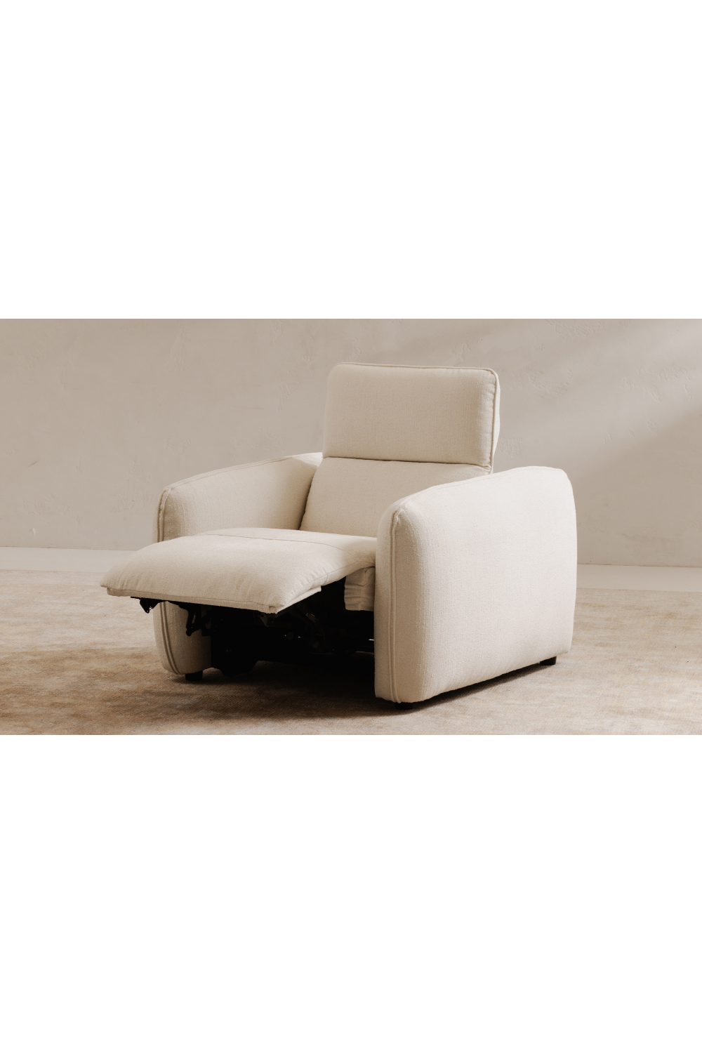 Modern European furniture - Power Recliner Lounge Chair - www.oroa.com