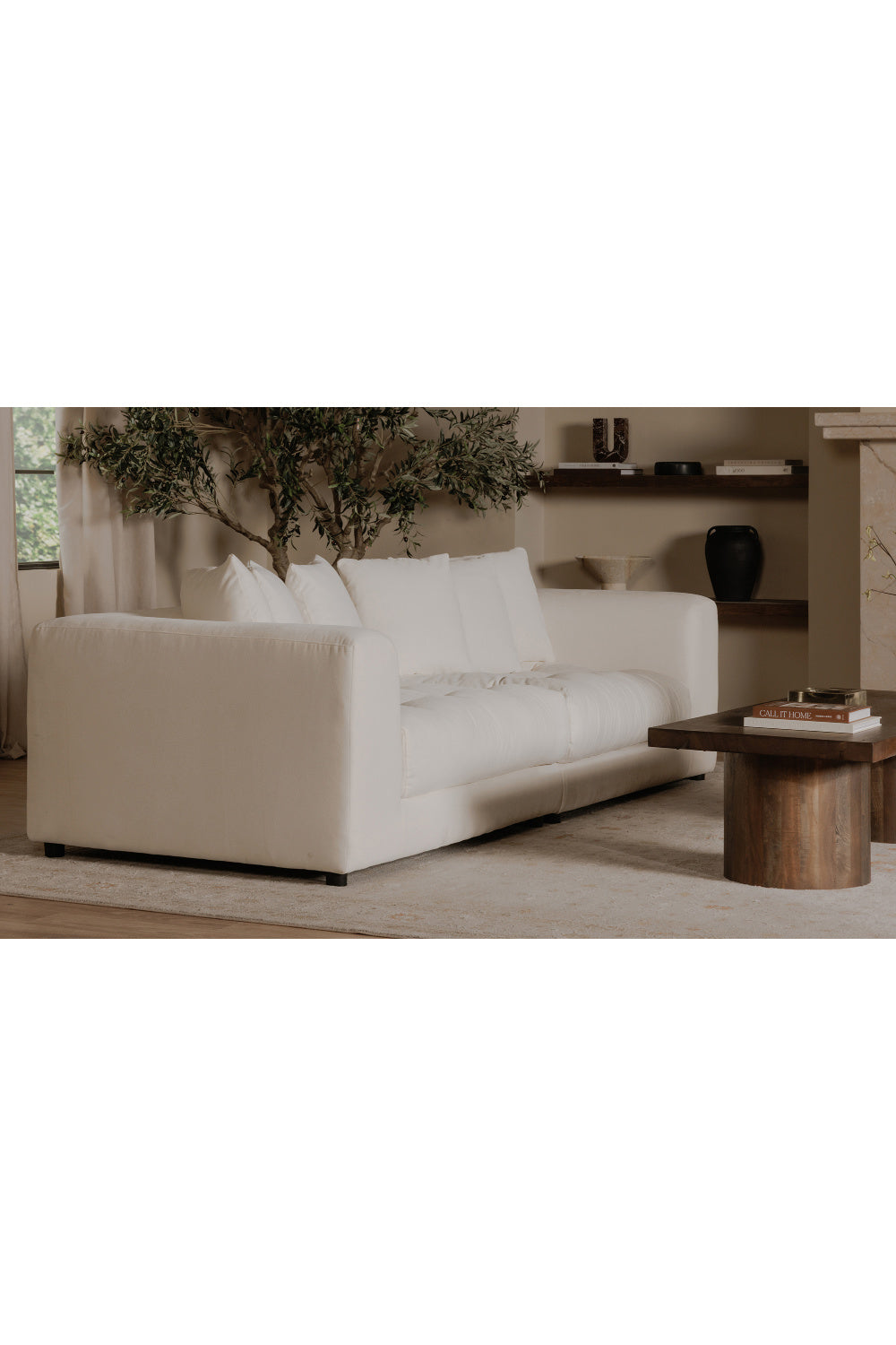 Modern European furniture - Tufted Cushion Sofa - www.oroa.com