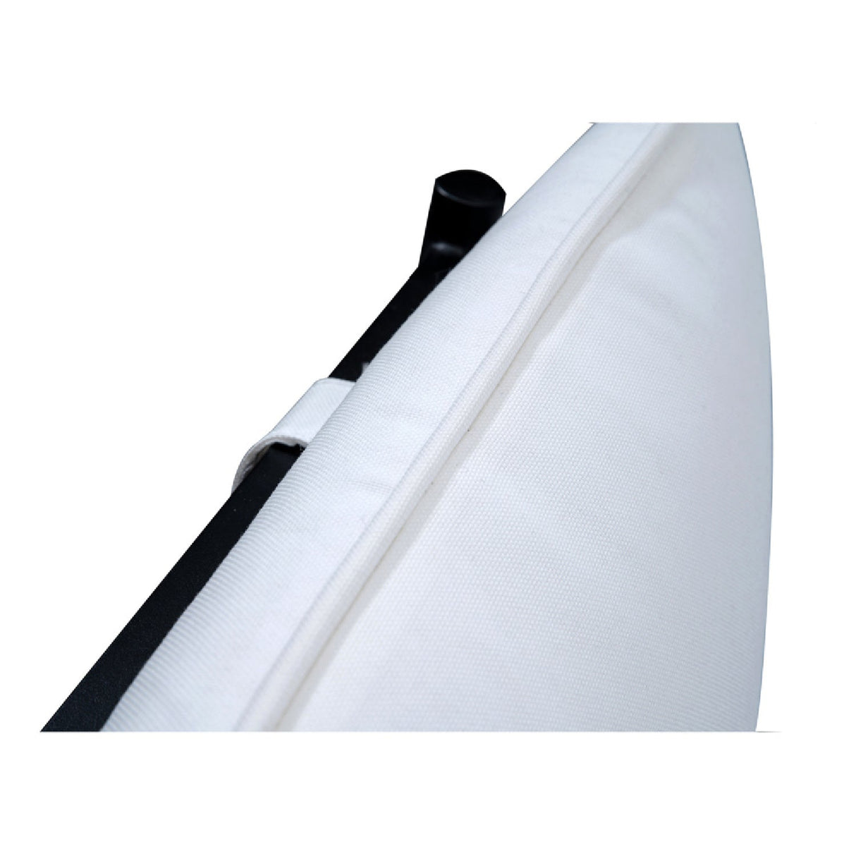 Modern European furniture - Modern Outdoor Cushion Chair - www.oroa.com