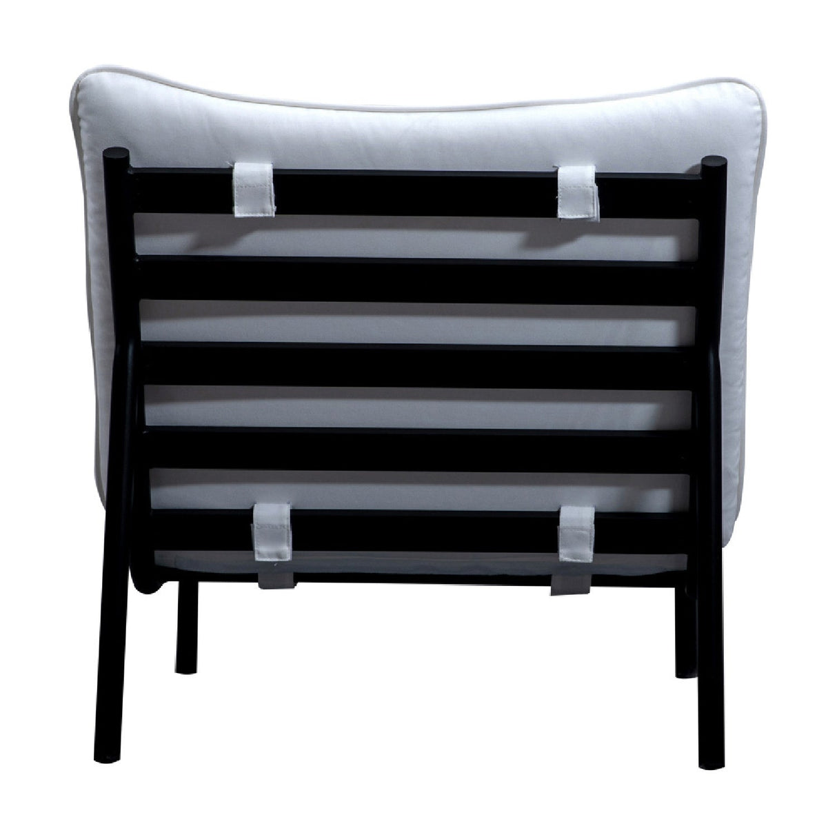 Modern European furniture - Modern Outdoor Cushion Chair - www.oroa.com