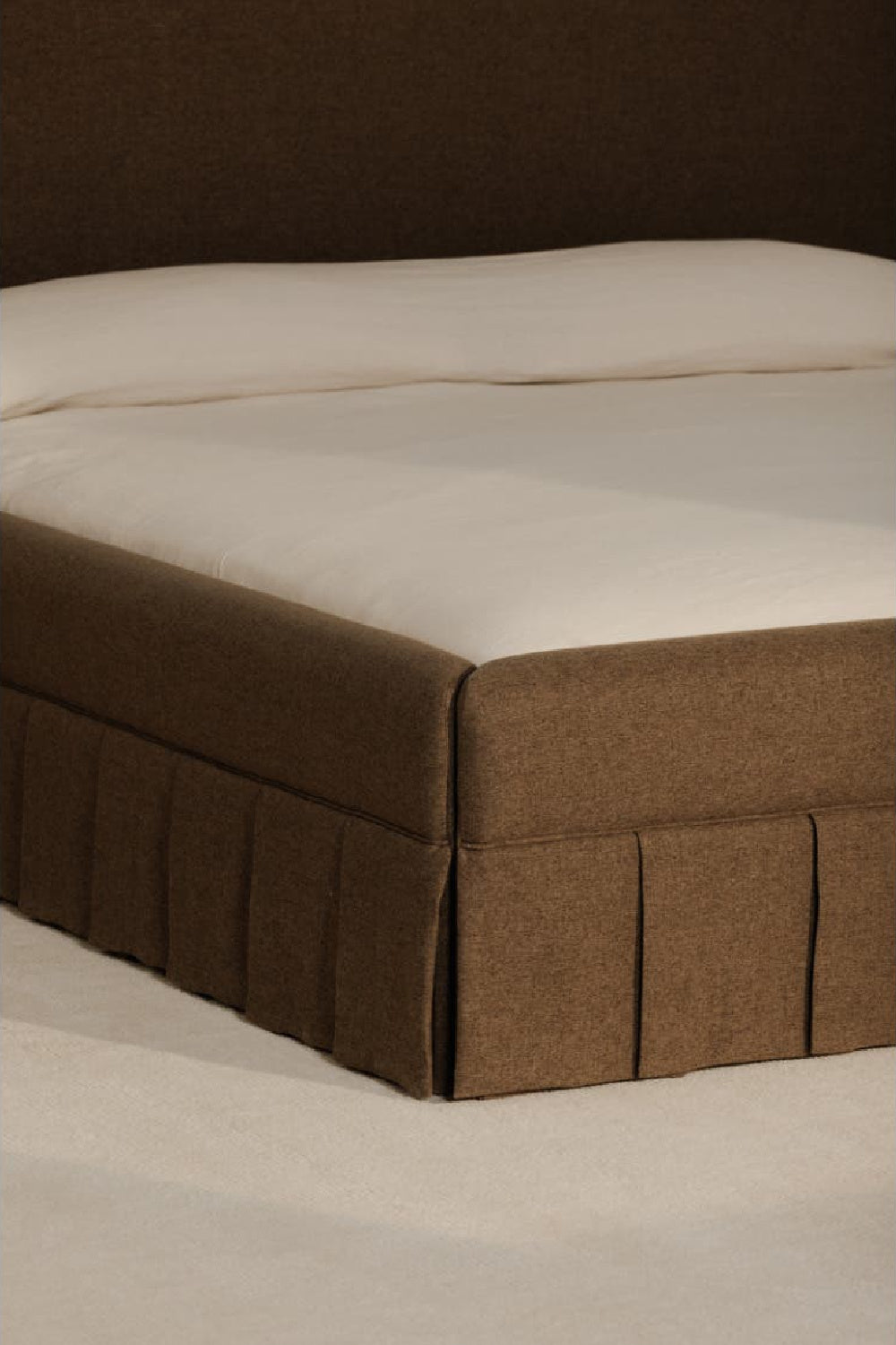Modern European furniture - Box Pleated Bed - www.oroa.com