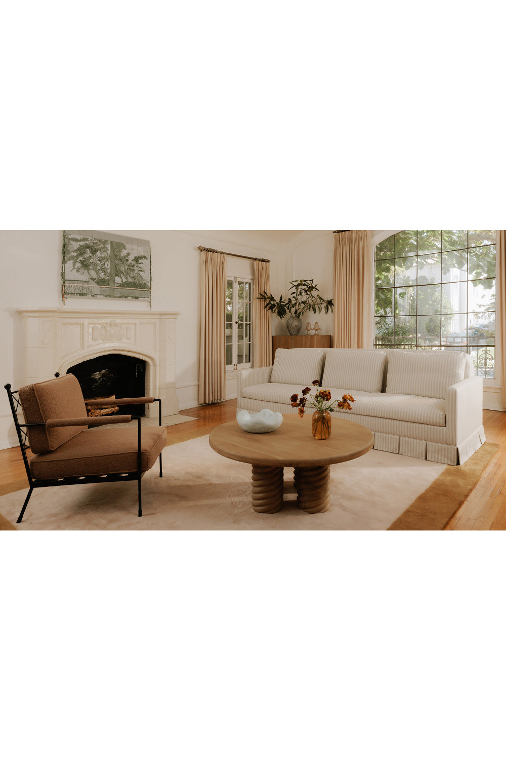 Beige Pleated Skirt Fabric Sofa – Pellicano – alternate view 9