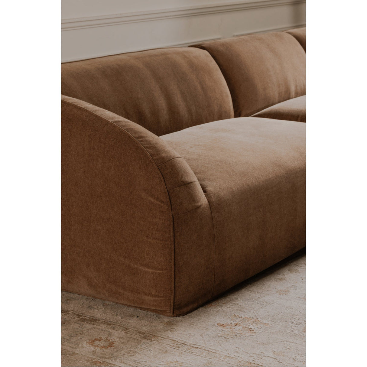 Modern European furniture - Single-Armed Modular Sofa - www.oroa.com