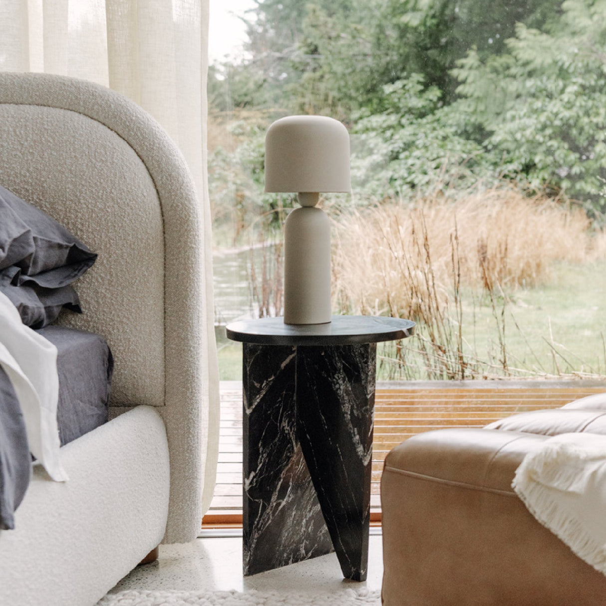 Modern European furniture - Round Marble Modern Accent Table - www.oroa.com