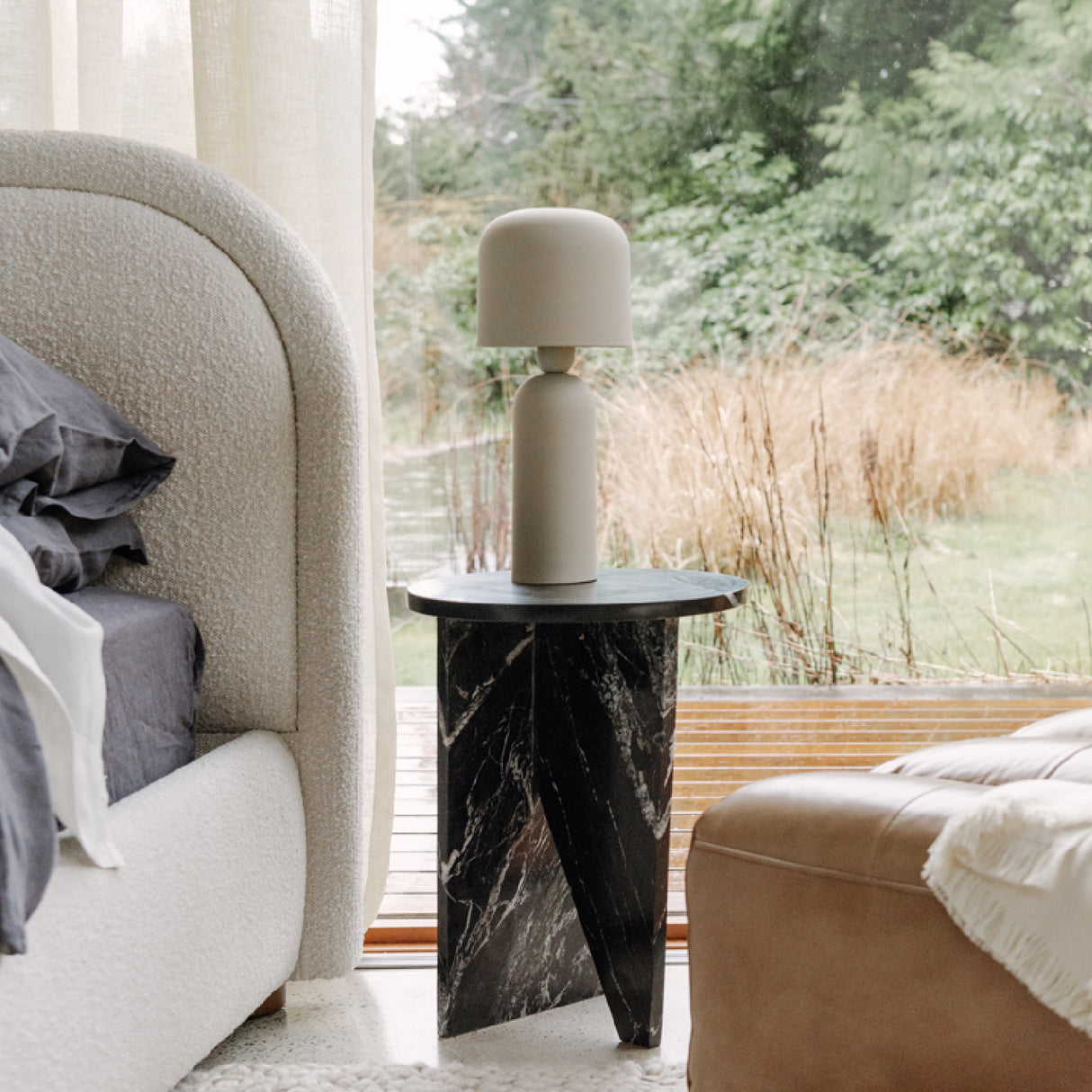 Modern European furniture - Round Marble Modern Accent Table - www.oroa.com