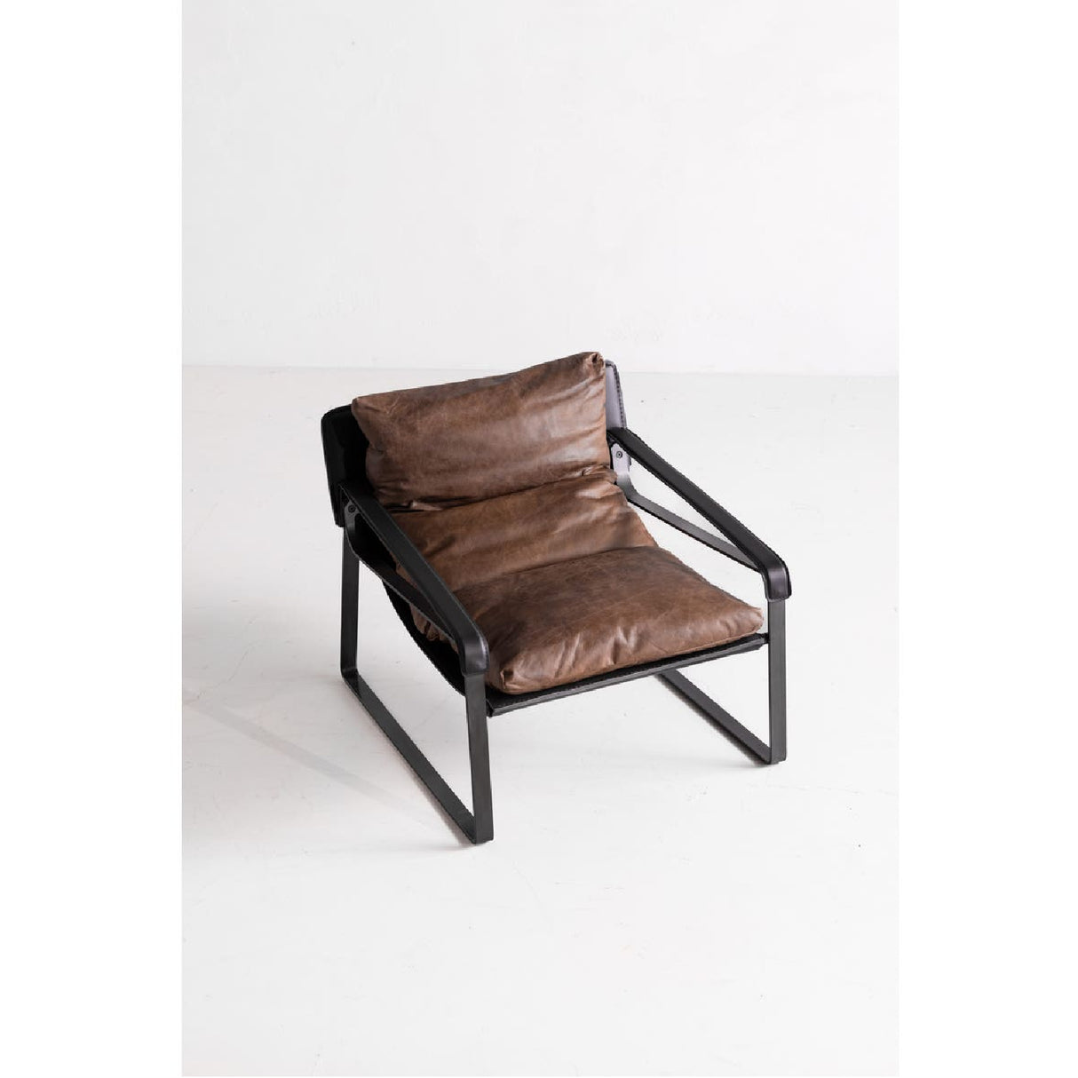 Modern European furniture - Leather Modern Classic Accent Chair - www.oroa.com