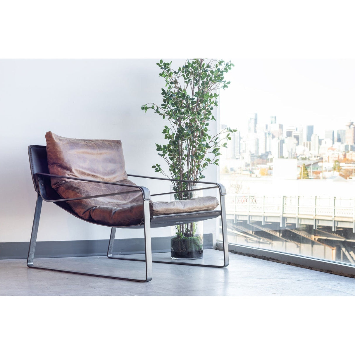 Modern European furniture - Leather Modern Classic Accent Chair - www.oroa.com