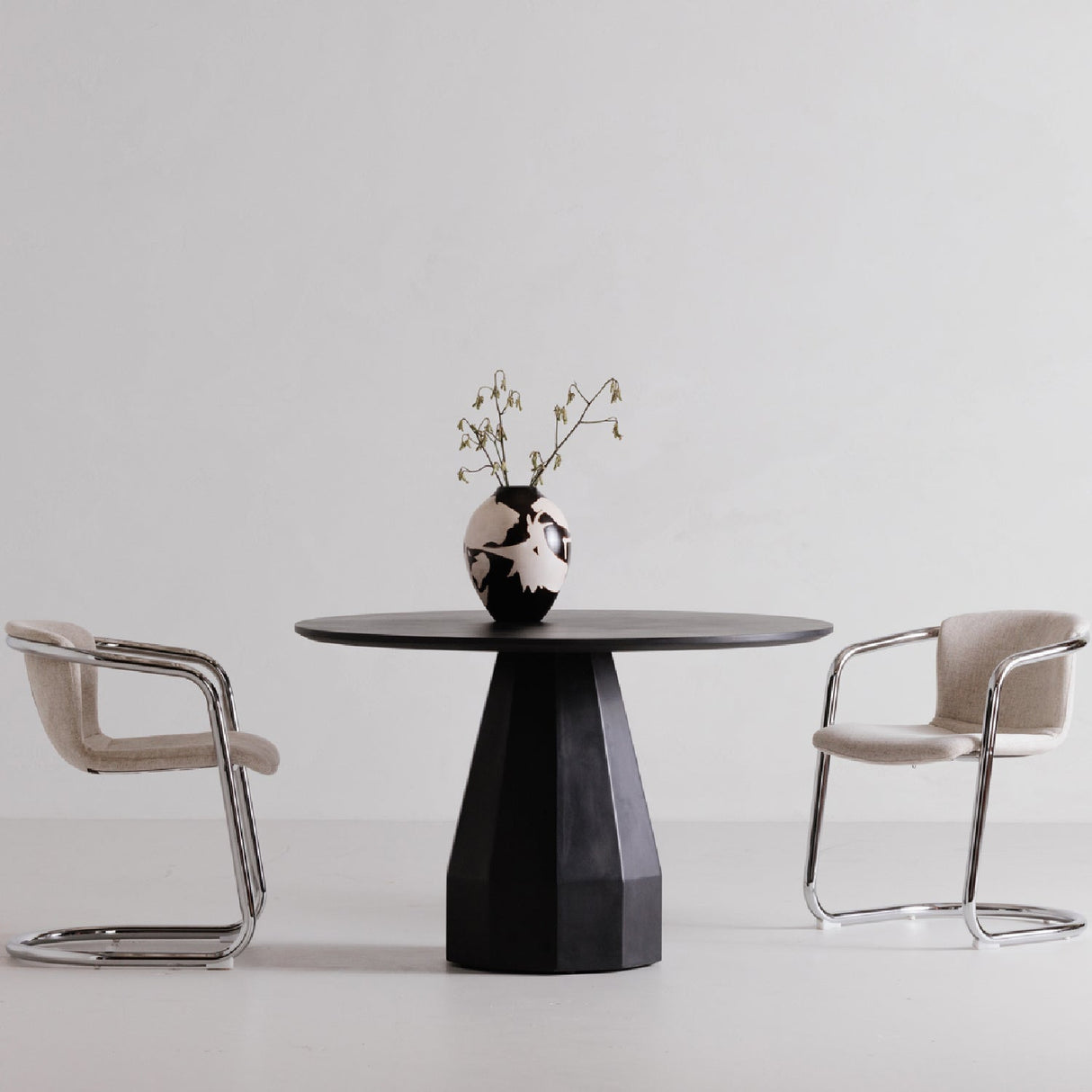 Modern European furniture - Cantilevered Dining Chair Set (2) - www.oroa.com