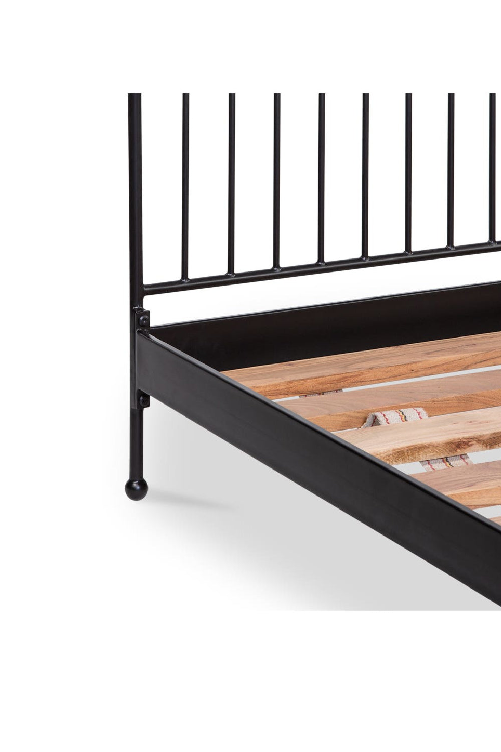 Modern European furniture - Black Iron Bed - www.oroa.com