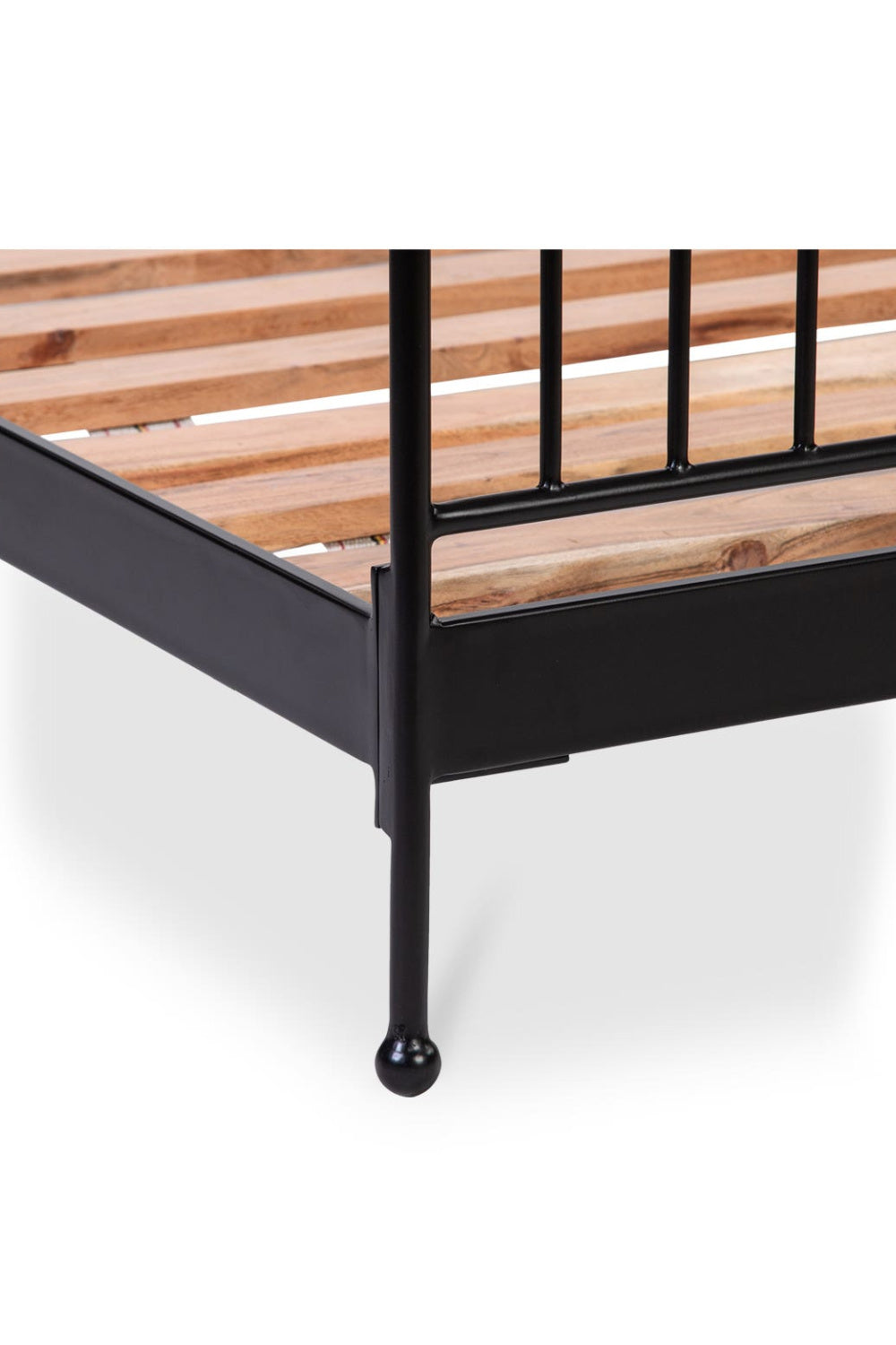 Modern European furniture - Black Iron Bed - www.oroa.com