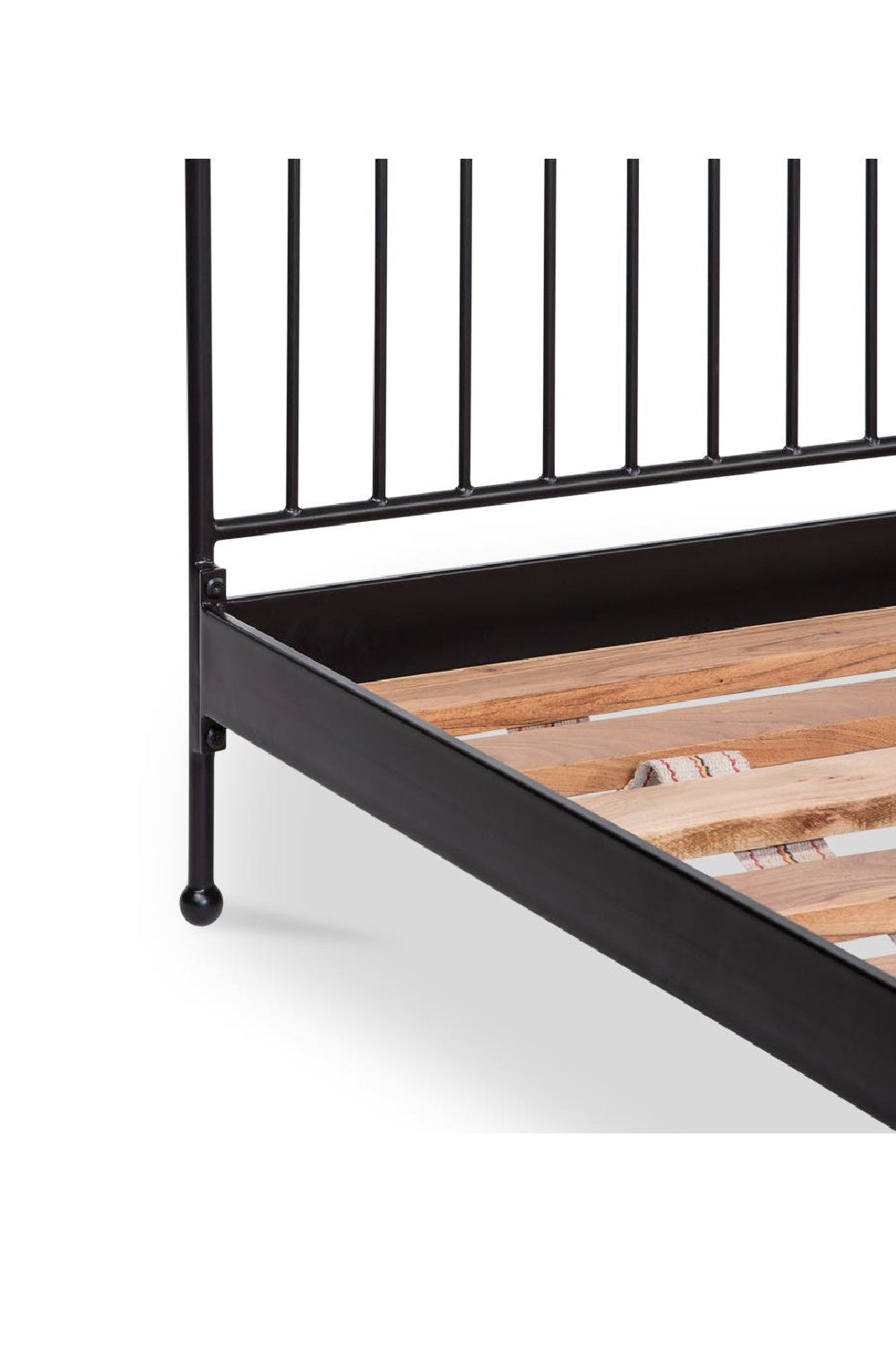 Modern European furniture - Black Iron Bed - www.oroa.com