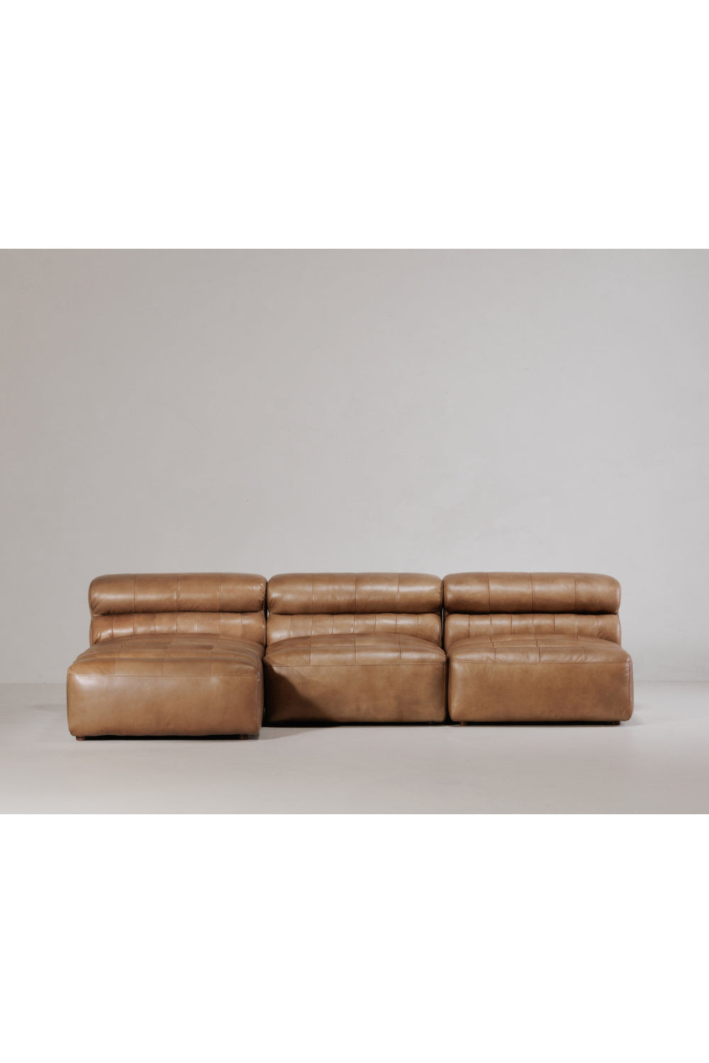 Ribbed Tan Leather Chaise Lounge | Novi Living Ramsay | Oroa.com