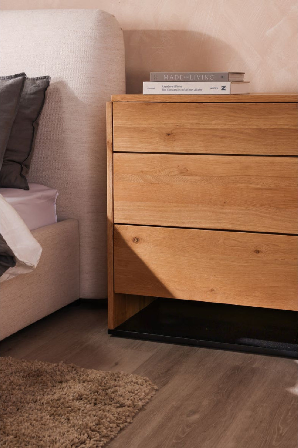 Modern European furniture - White Linen King Bed - www.oroa.com