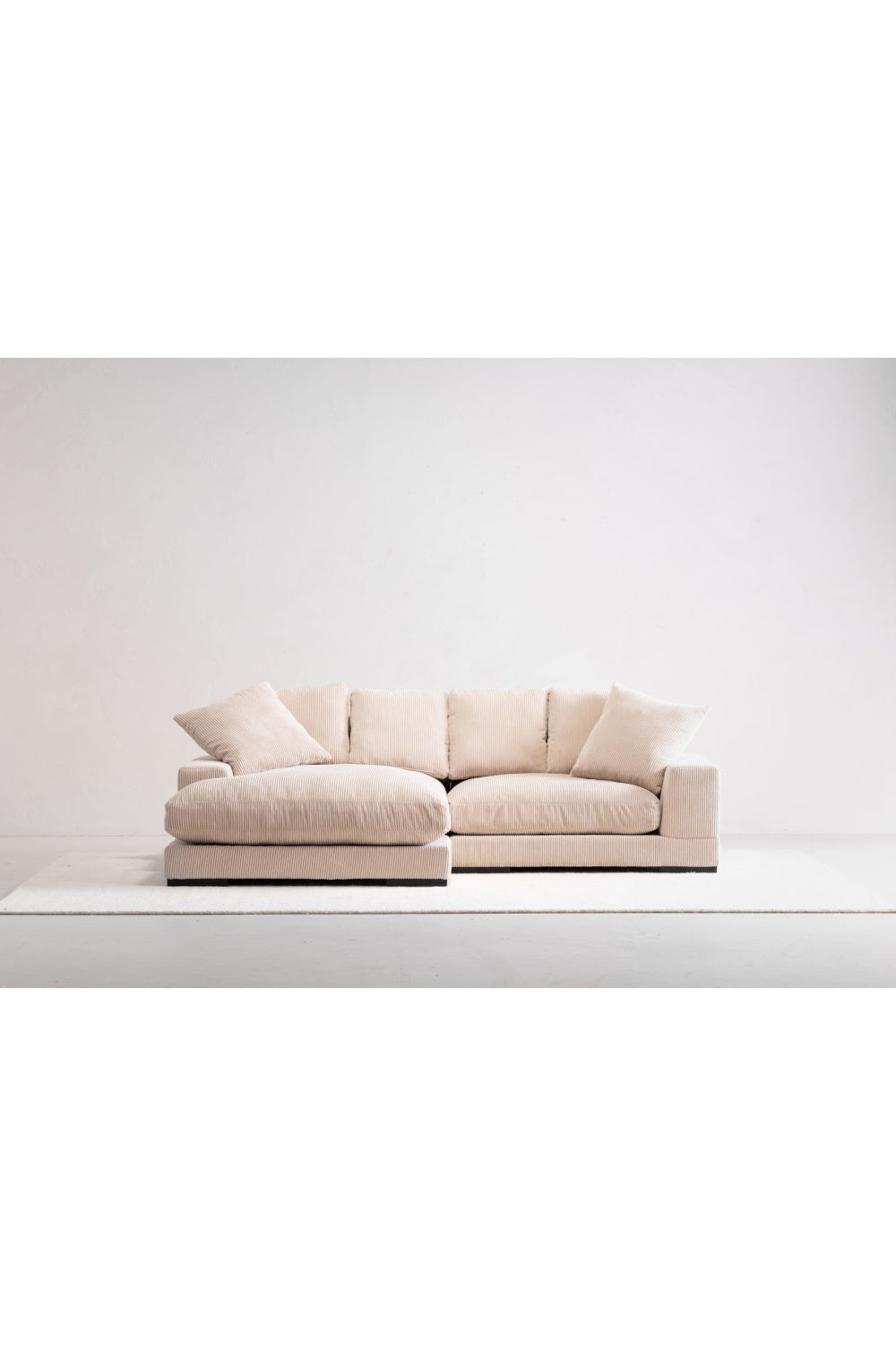 Modern European furniture - White Ribbed Fabric Sectional Sofa - www.oroa.com