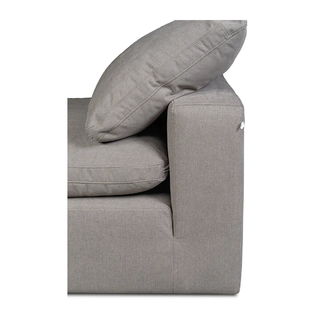 Classic Slipper Chair | Novi Living Terra| Oroa.com