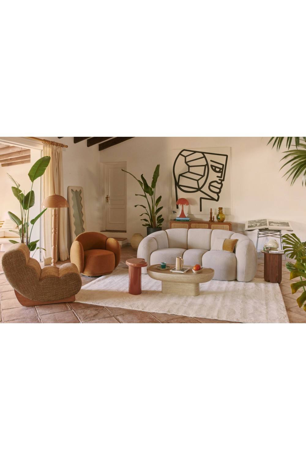 Rounded Legless Accent Armchair | Oroa.com