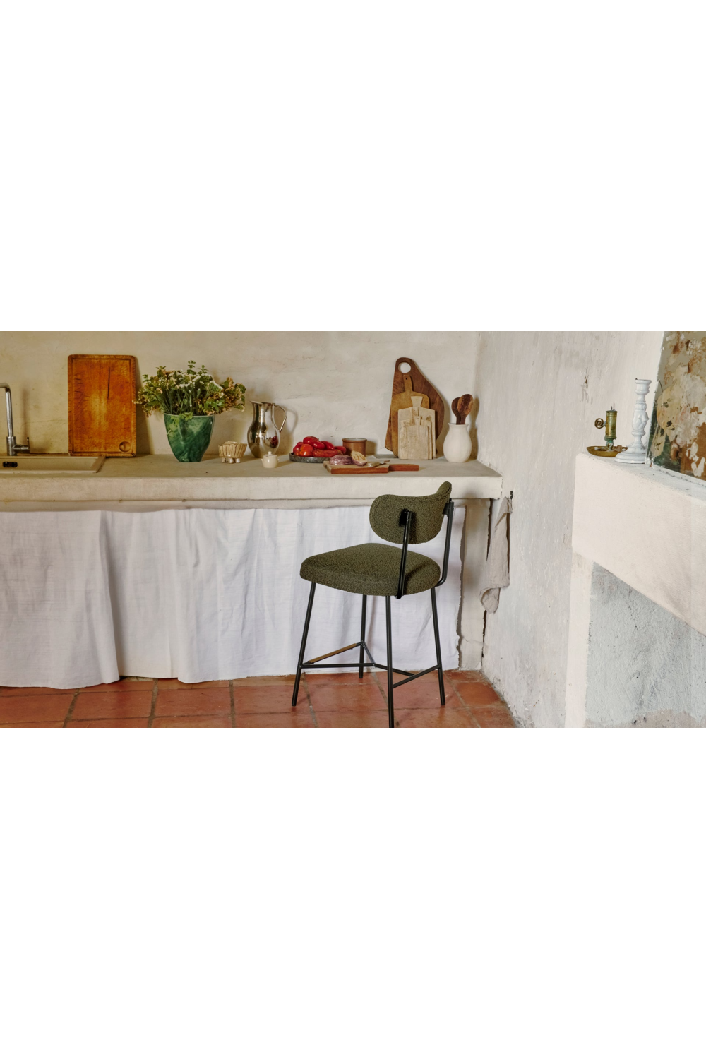 Curved Back Bar Stool | NV Gallery Jasper | Oroa.com