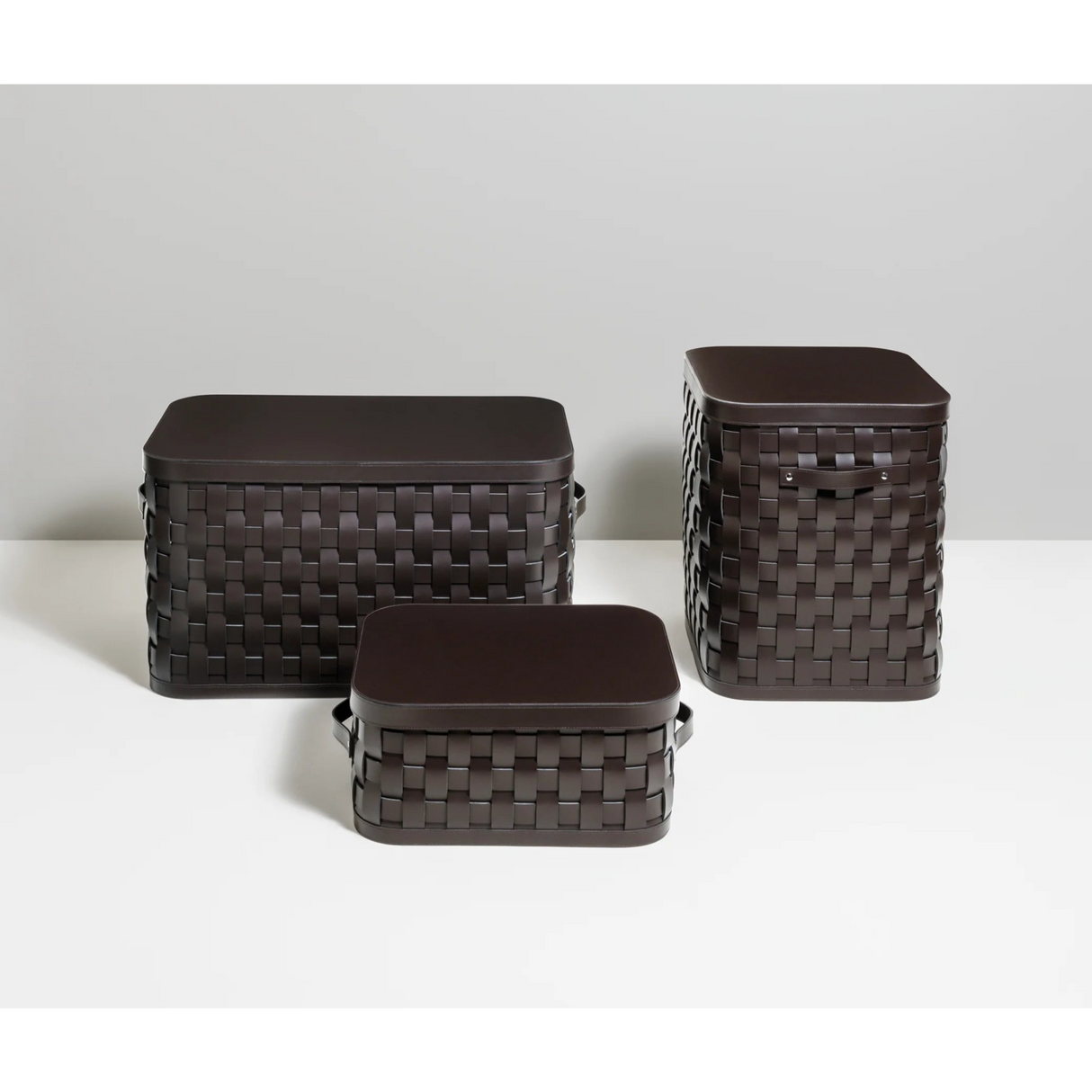 Rectangular Woven Leather Lidded Basket S | Pinetti Demetra | OROA.com