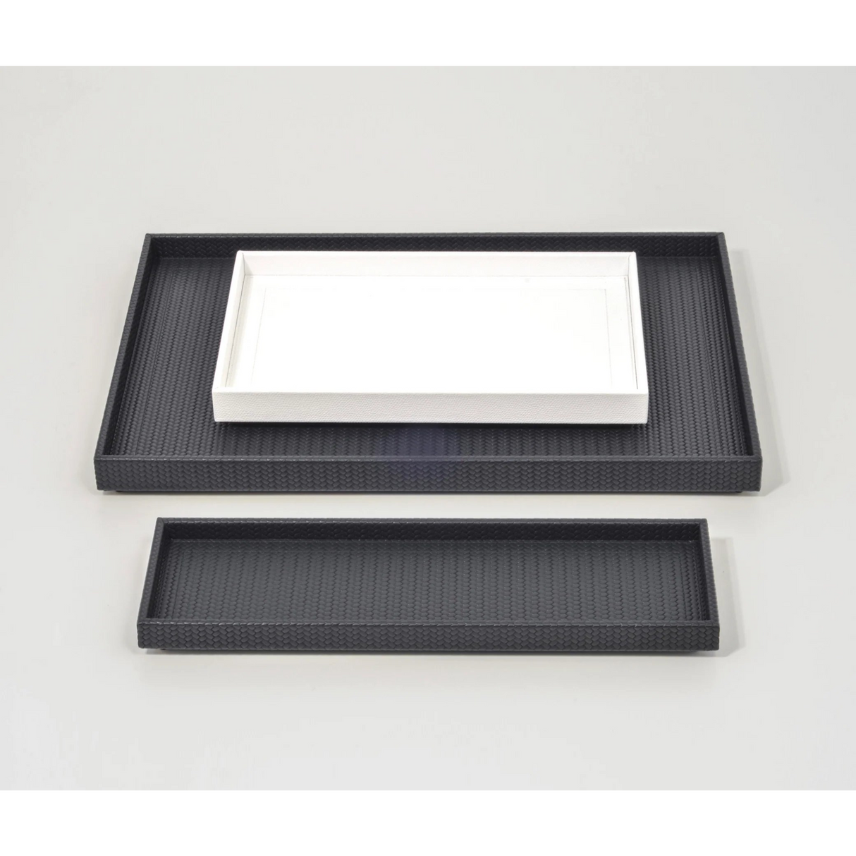 Metal Feet Leather Tray | Pinetti Tudor | OROA.com