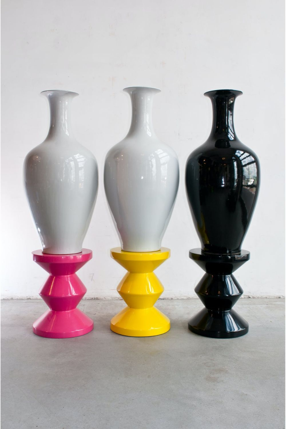 Lacquered Accent Stool | Pols Potten Zig Zag | Oroa.com