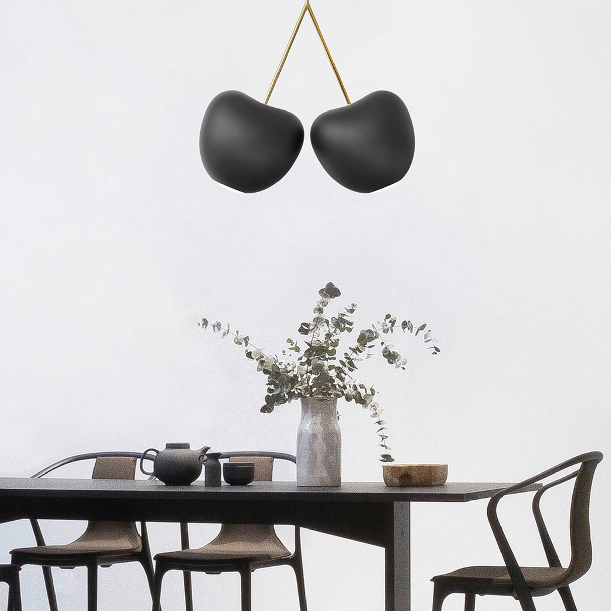 Modern Sculptural Chandelier | Qeeboo Cherry | OROA.com