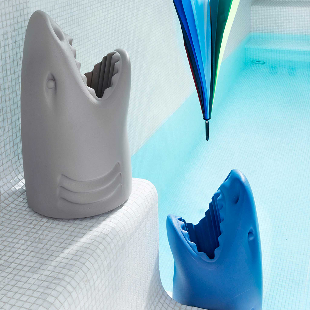 Shark-Shaped Multipurpose Holder | Oroa.com