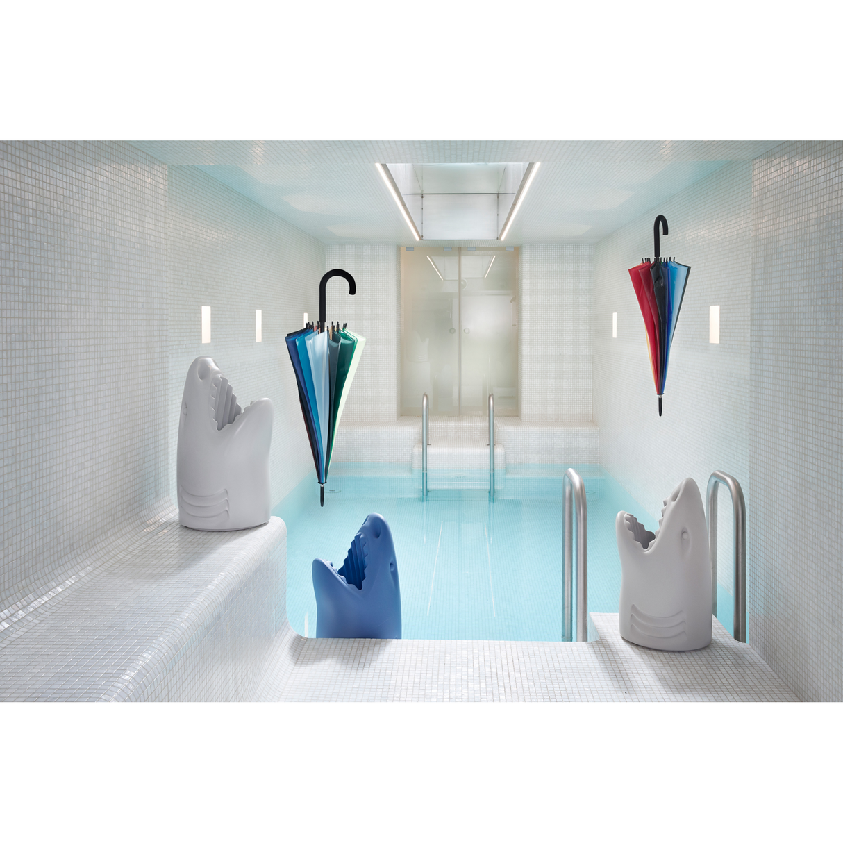 Shark-Shaped Multipurpose Holder | Oroa.com