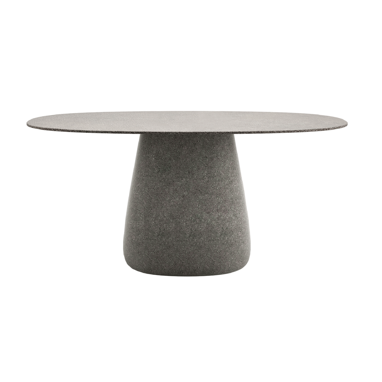 Oval Indoor/Outdoor Dining Table | Qeeboo Cobble | OROA.com