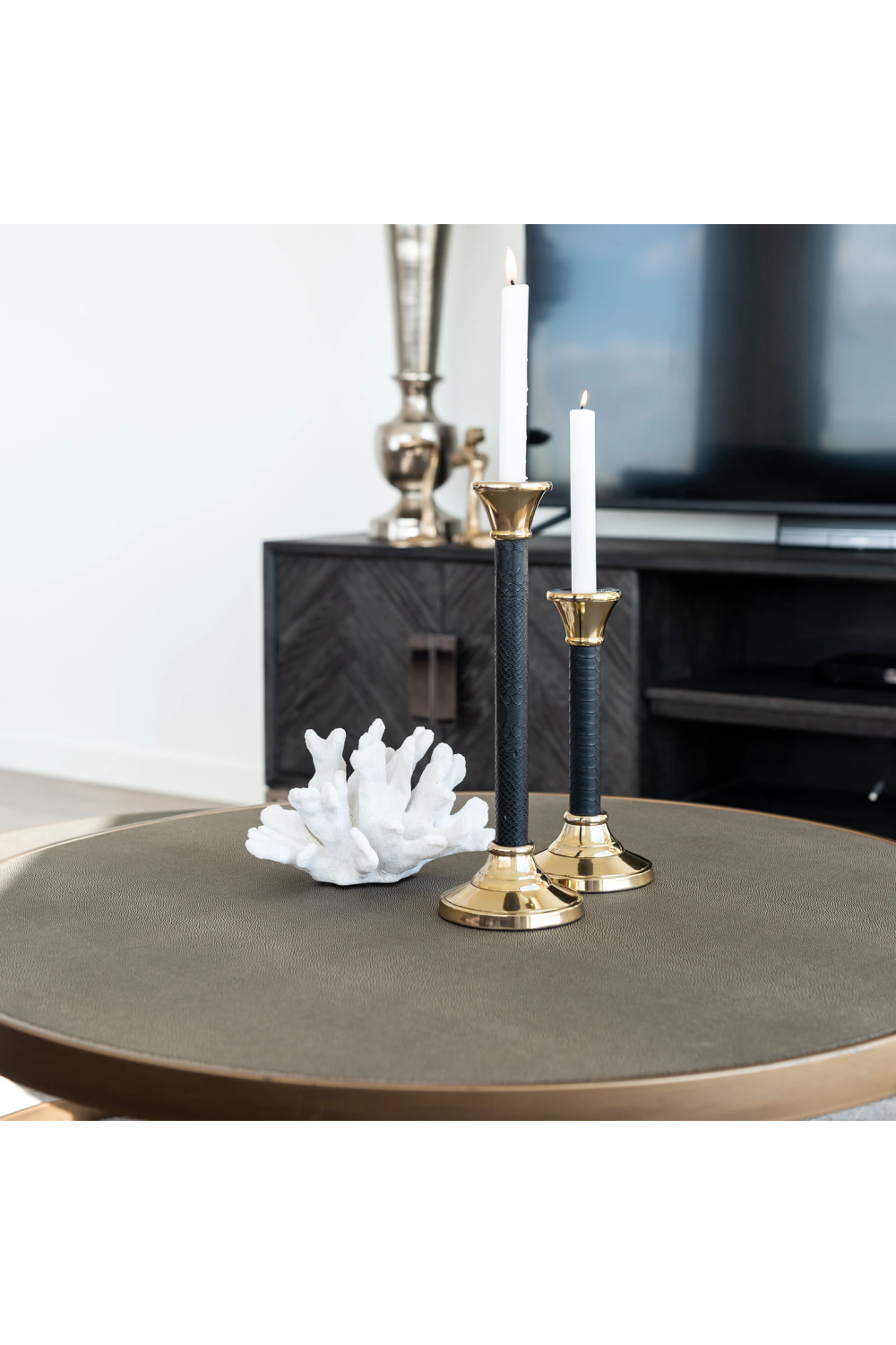 Round Nested Coffee Tables (2) | Richmond Interiors Bloomingville | Oroa.com