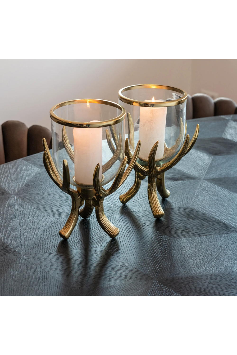 Oval Black Oak Pedestal Dining Table | Oroa.com