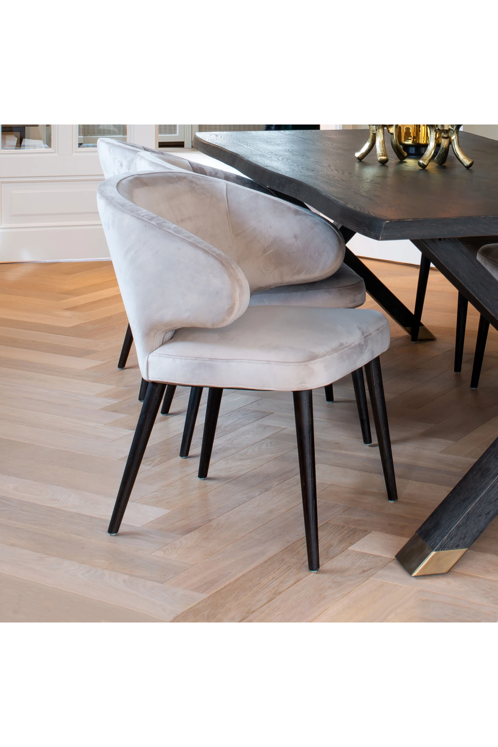 Modern Velvet Dining Chair | Richmond Interiors Indigo | Oroa.com