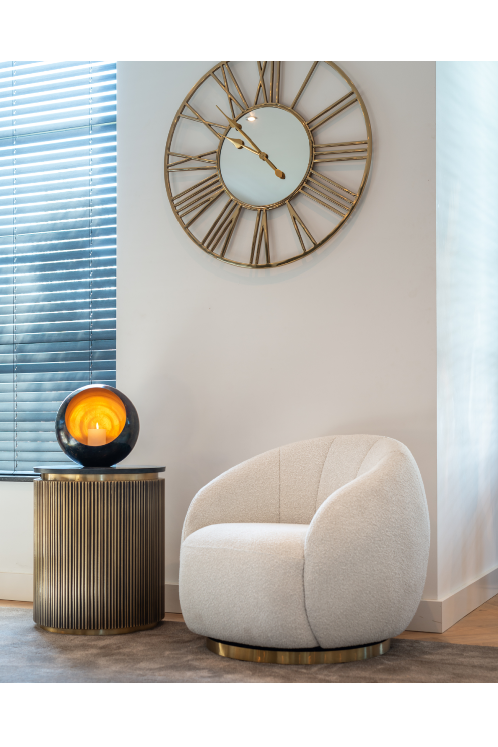 Round Swivel Easy Chair | Oroa.com