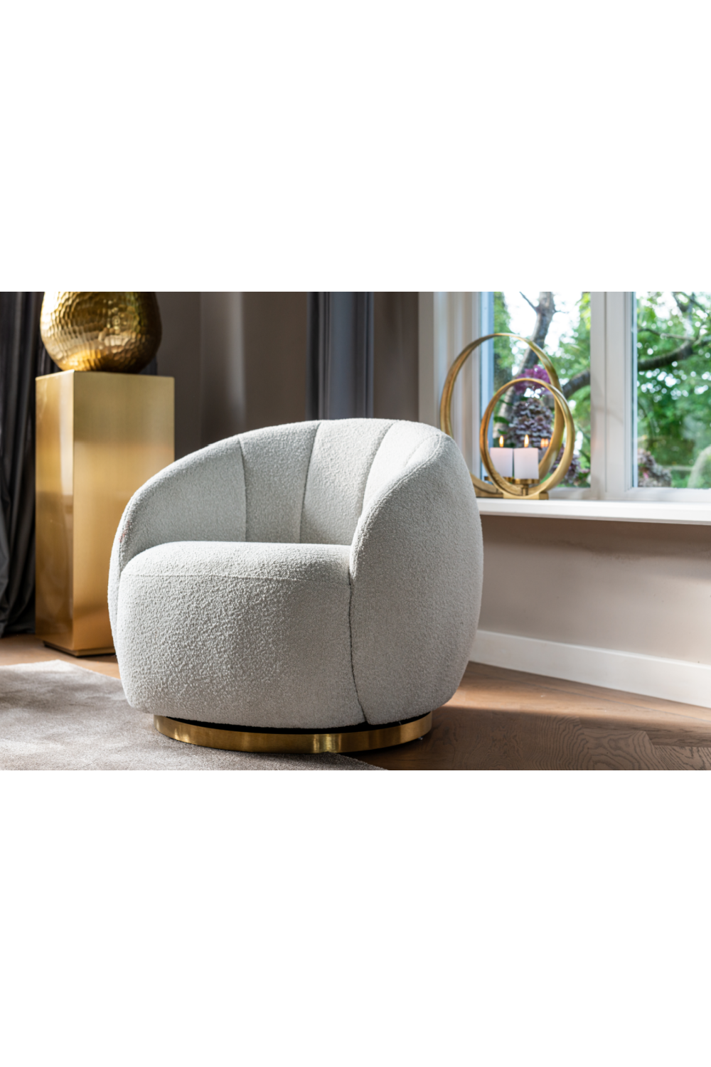 Round Swivel Easy Chair | Oroa.com