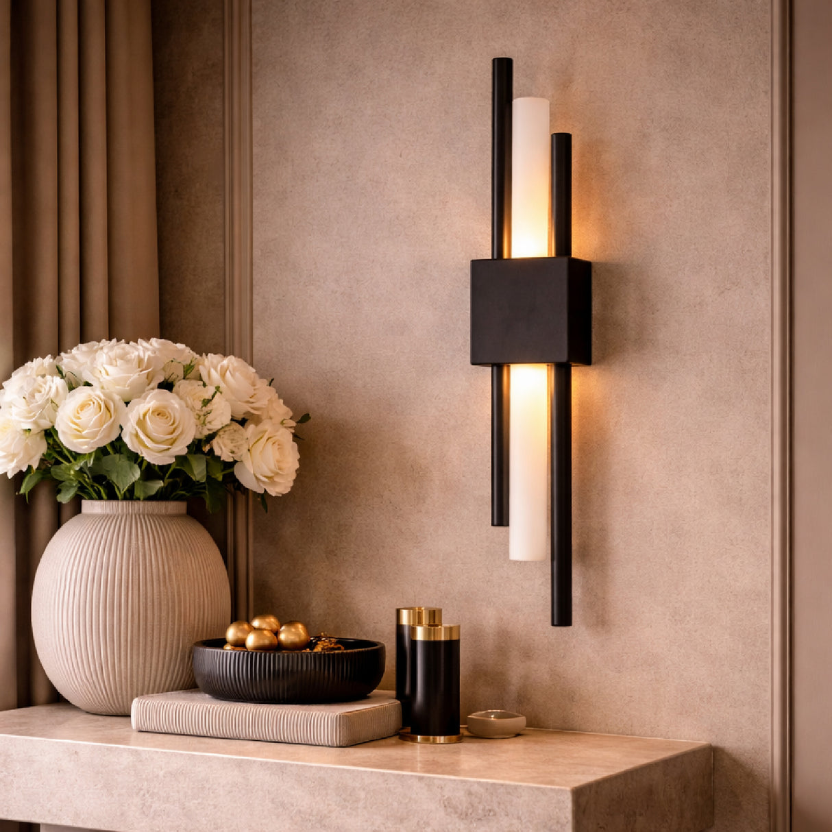 Acrylic Wall Lamp | Oroa.com